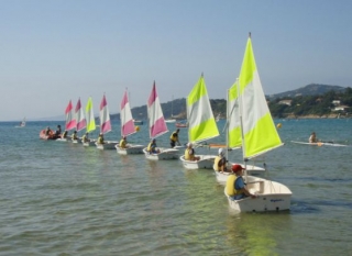  Escuela de náutica para niños 